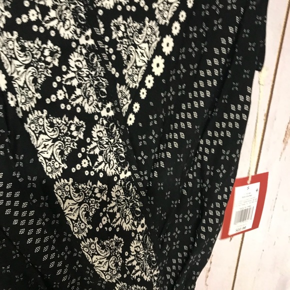 Romper - Picture 3 of 7